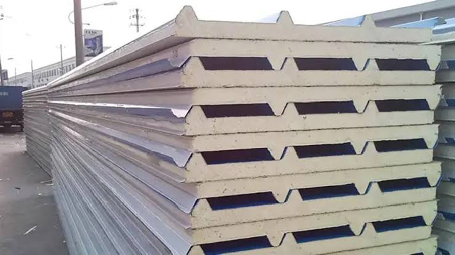 Roof sandwich panels Roof sandwich panels