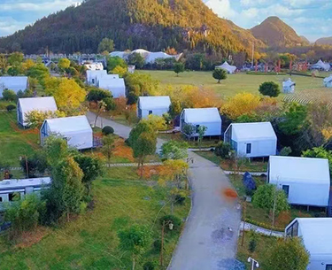 Casa de férias em aço leve em área turística