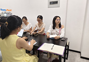 Estratégia de acompanhamento de clientes da Yumisteel na Feira de Cantão